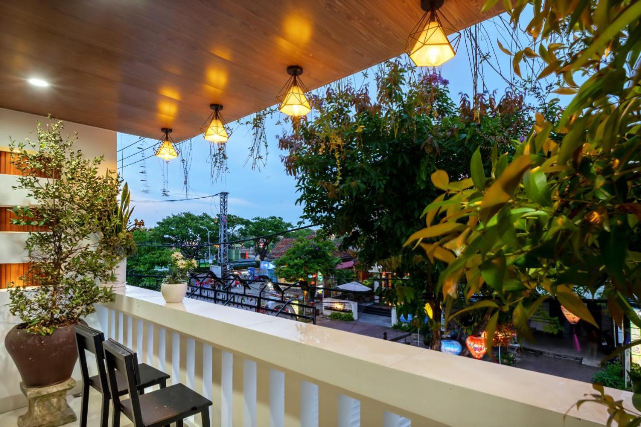1 Stop Dory Hotel 会安 外观 照片